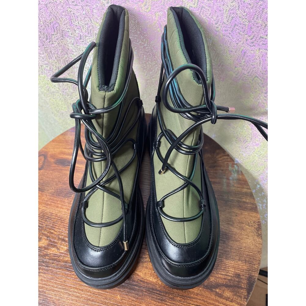 NEW ASOS DESIGN Albie Chunky Lug Sole Boots 39 8 Platform Lace-Up Cold Weather - Picture 2 of 13